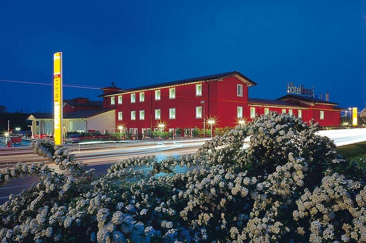 Hotel Fiera Di Brescia Eksteriør bilde