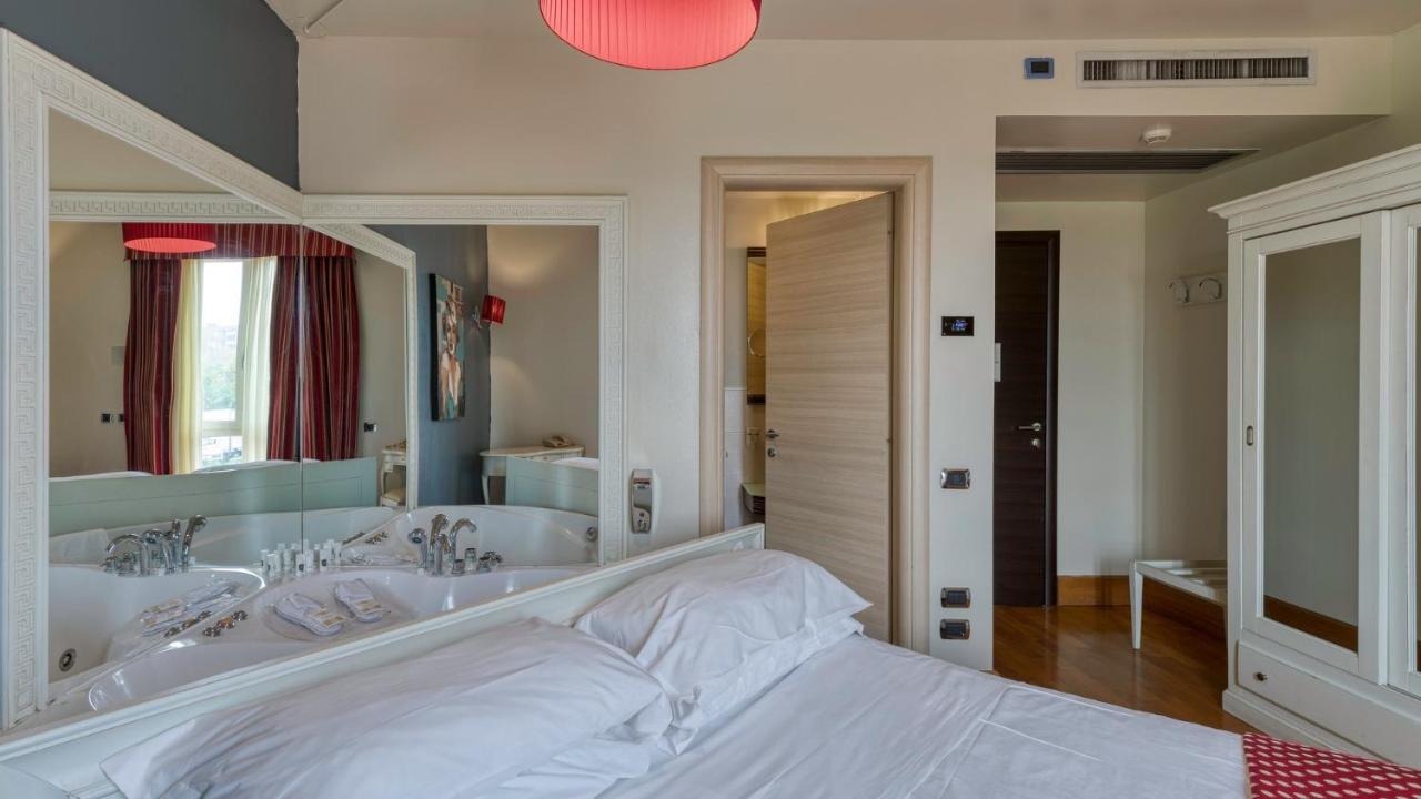 Hotel Fiera Di Brescia Eksteriør bilde