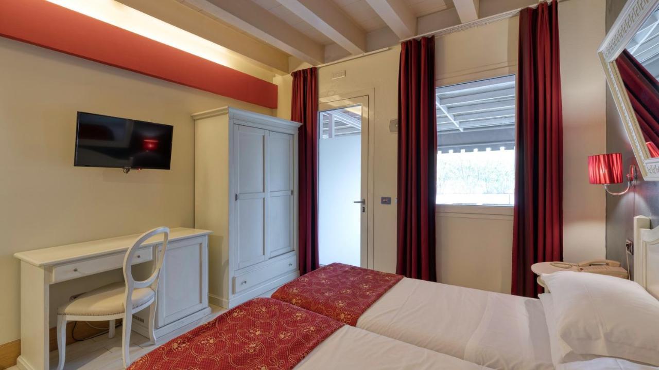 Hotel Fiera Di Brescia Eksteriør bilde
