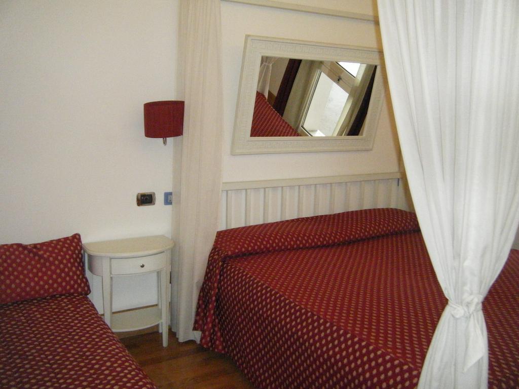 Hotel Fiera Di Brescia Eksteriør bilde